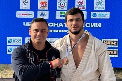 Спортсмен из Челябинска завоевал медаль на чемпионате России по пляжному самбо
