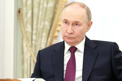 Путин подписал закон о запрете вывесок на иностранных языках