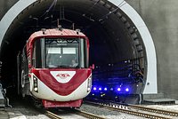 В России знают путь, по которому ВСУ получают оружие. Это старый железнодорожный тоннель в горах. Почему его не уничтожили? 