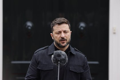 Решение Зеленского приехать на саммит НАТО в костюме объяснили