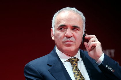Гарри Каспарова уличили в причастности к торговле оружием и попытке госпереворота. Что ответил гроссмейстер?