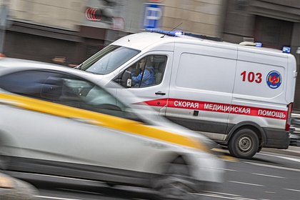 Москвичка плеснула кипятком в лицо коллеге в офисе