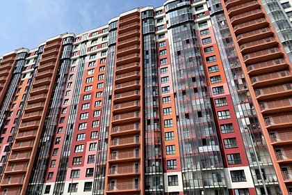 Названы города России с наибольшим спадом цен на новостройки