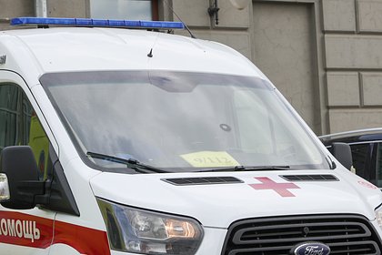 Школьник под действием наркотиков отравился собственной кровью и попал в больницу