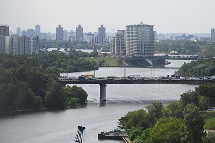 Замглавы российского города сбежал из страны после обвинений в коррупции