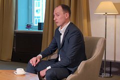 Роман Макаров