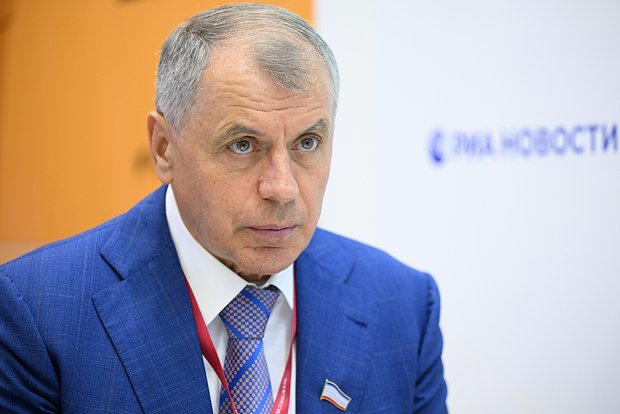 Константинов: Киев не в состоянии вести переговоры, ситуация слишком изменчива