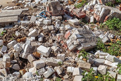В Волгоградской области обрушился фасад общежития