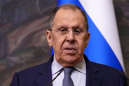 Лавров прибыл в Киргизию на встречу с президентом и главой МИД