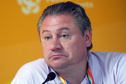 Легенда МЮ раскритиковал Fan ID