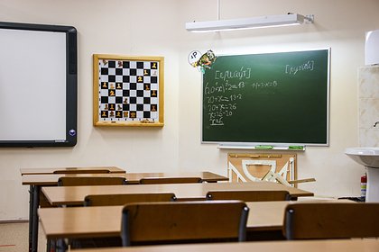 Учительница больше года насиловала ученика в роскошных отелях