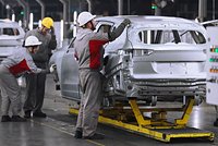 Китайцы захватили российский авторынок и зарабатывают на нем миллиарды. Почему они не думают о качестве и не дают никаких гарантий?