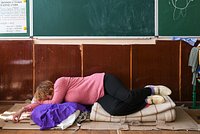 «Это было зверски» Медсестры раскрыли новые подробности об унижении беженцев в ПВР под Курском. Что там происходило?