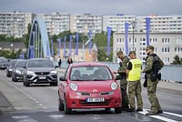 Польша проводит спецоперацию на границе с Германией. Что стало причиной напряжения отношений между странами? 