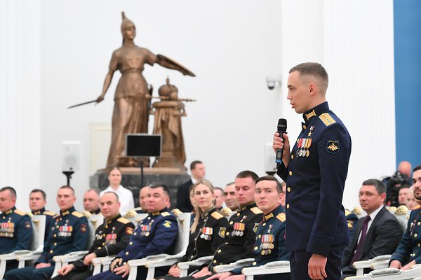Илья Споняков
