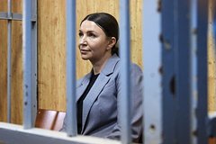 У брата Блиновской захотели отобрать квартиру из-за блогерши У брата Блиновской захотели отобрать квартиру из-за блогерши