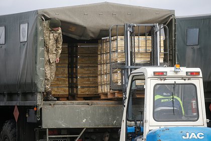 Пентагон не уведомил Белый дом о приостановке помощи Украине