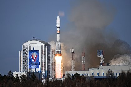 Россия впервые создаст группировку из 300 спутников