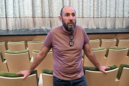 Стало известно о задолженности директора МХАТа по кредитам