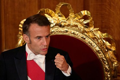 Выступление Макрона в Британии прервали после оскорбления