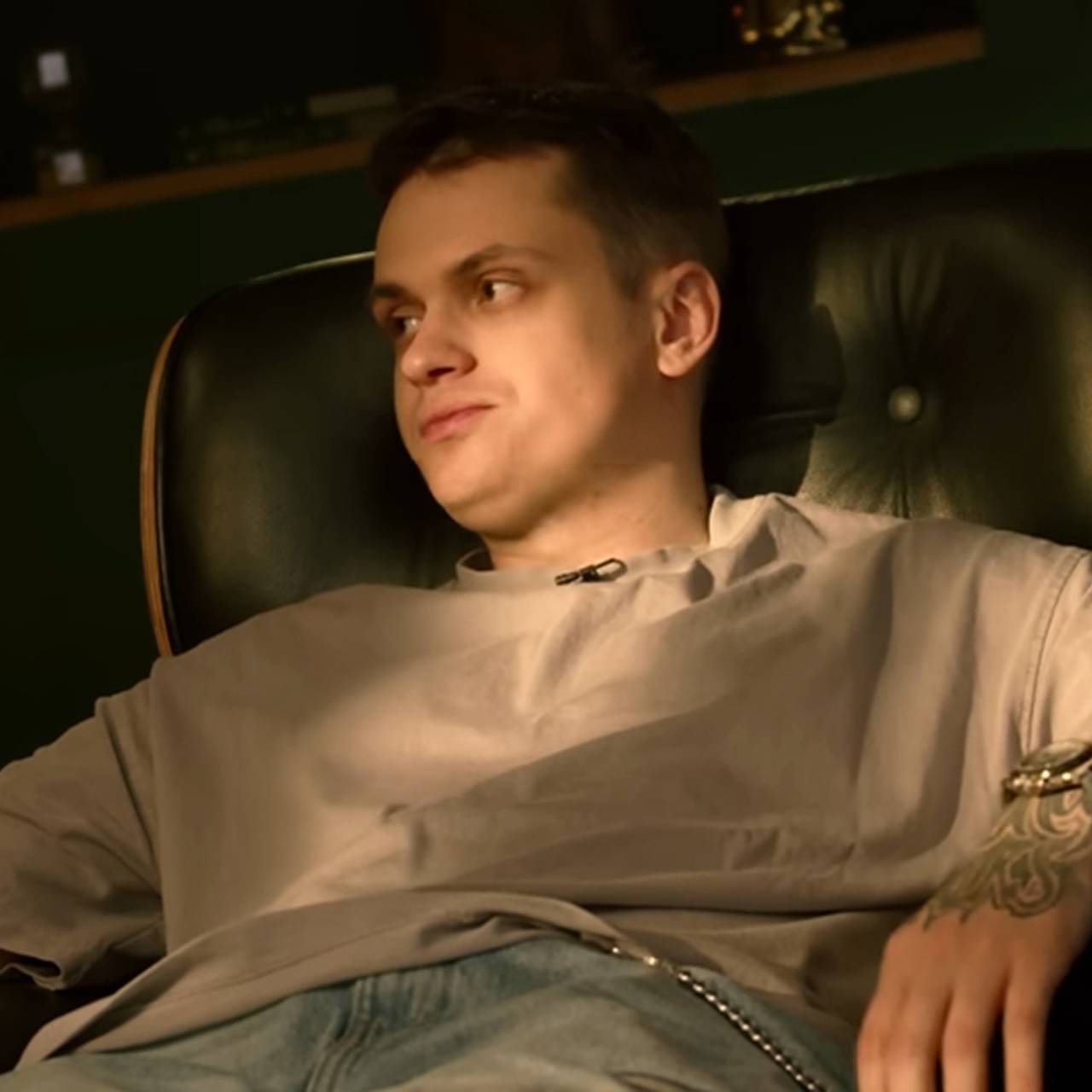 Стример Бустер купил Ferrari за десятки миллионов рублей