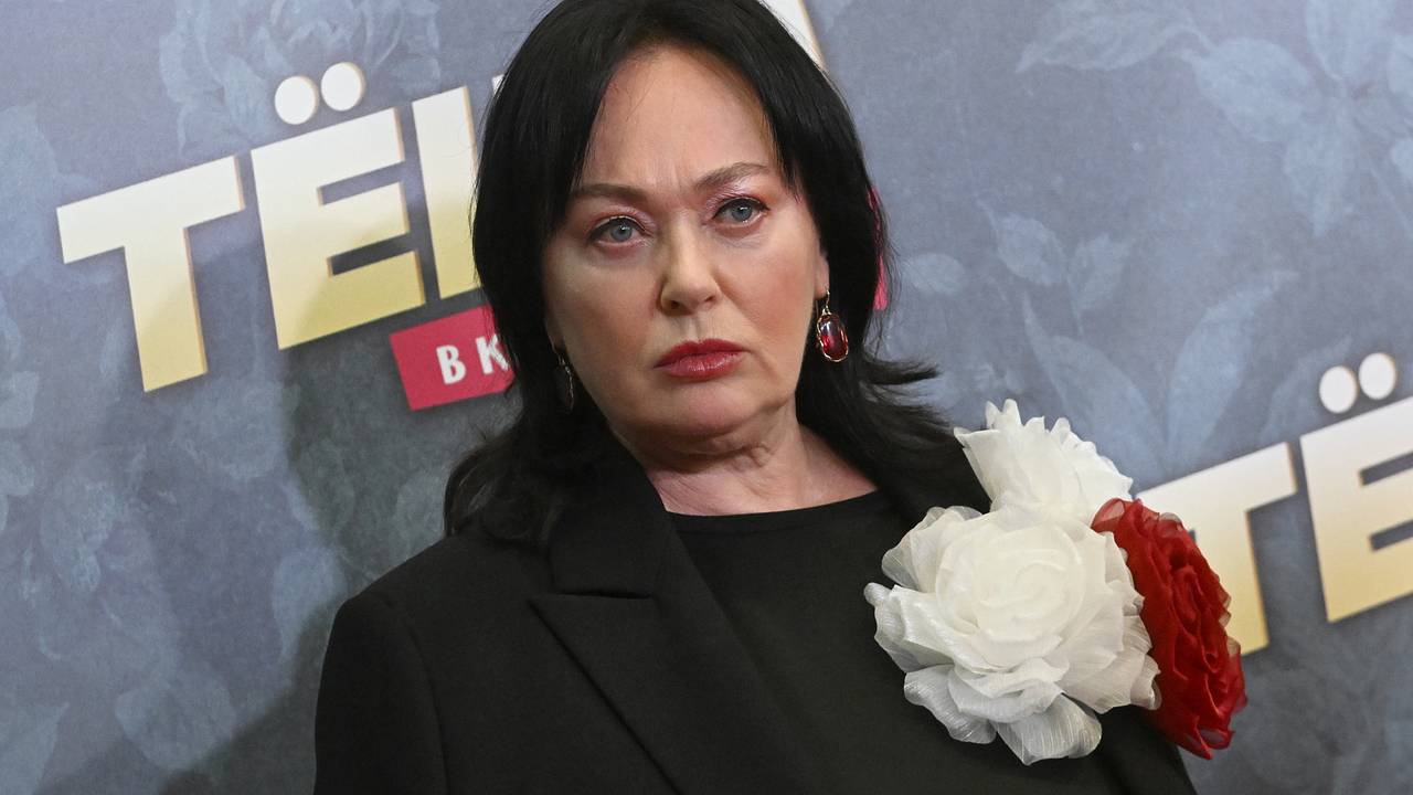 НСК МЖК-дағы жезөкшелер Күйеуі дәрігердің порно видеосы