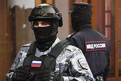 Российский курсант расправился со своим командиром. Он связал стропы его парашютов перед прыжком
