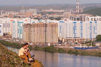 Семейную ипотеку в России изменят. Почему россияне с детьми не смогут купить жилье, где захотят?