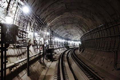 В Петербурге на автодороге открылся портал в метро