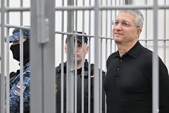 Тимур Иванов