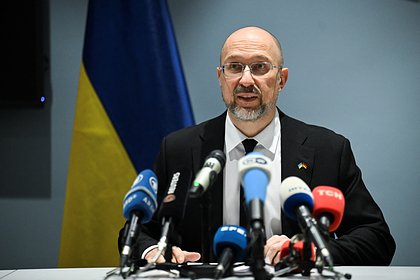 На Украине отставку премьера связали с недовольством одним олигархом в Вашингтоне