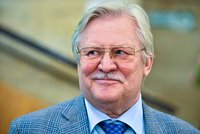 Умер режиссер Юрий Кара. Он снял знаменитых «Воров в законе» и «Мастера и Маргариту» 