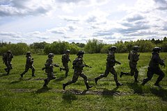 Боец ВСУ решил воевать за Россию после спасения от обстрела со стороны Украины