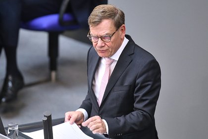 В Германии сделали признание о решении Трампа по поставкам оружия Украине