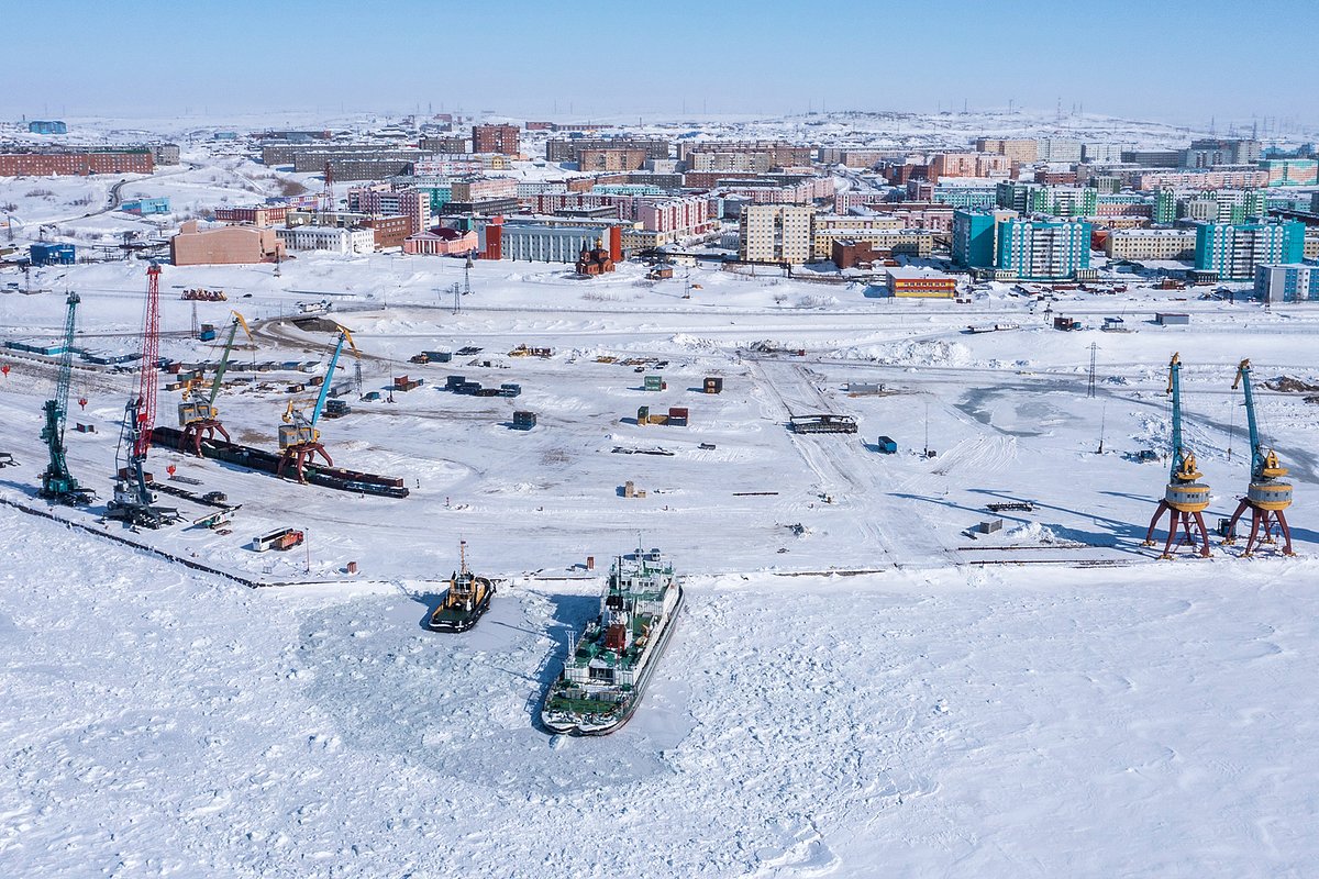 Морской порт Дудинка — арктический порт федерального значения на трассе Северного морского пути, крупнейший в Сибири и самый северный международный морской порт в России