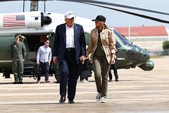 Дональд и Мелания Трамп