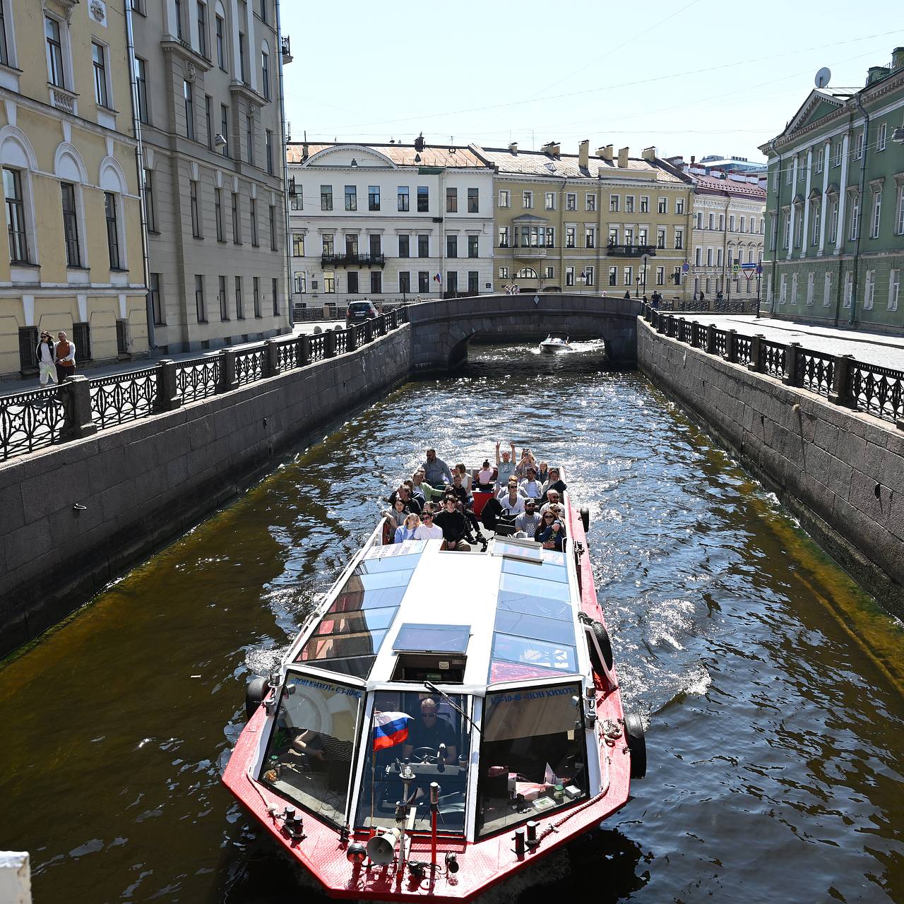 Россияне полюбили путешествия по родине
