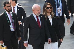 Президент Бразилии Луис да Силва  на XVII саммите БРИКС