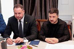 Андрей Ермак и Владимир Зеленский