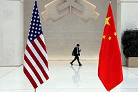 «Это угроза национальной безопасности». Трамп решил пойти на уступки Китаю. Что он задумал против России?