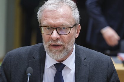 Посла Австрии заподозрили в женоненавистничестве от имени женщины