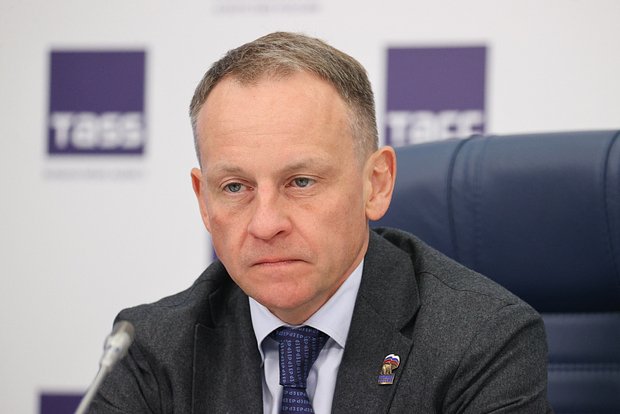 Александр Сидякин 