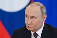 «Нет никаких шансов сбить эти ракеты». Путин заявил, что армия России получила первый серийный комплекс «Орешник» 