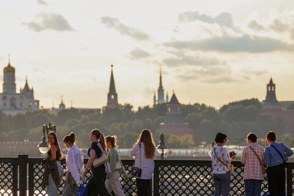 Блогерша описала реакцию иностранца на жизнь в России фразой «чуть с табуретки не упал»