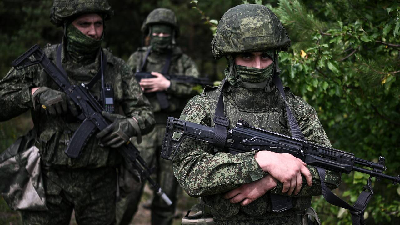 https://icdn.lenta.ru/images/2025/08/05/11/20250805113917351/wide_16_9_f9fdff327b8633671bf942cf2e8b5e51.jpg