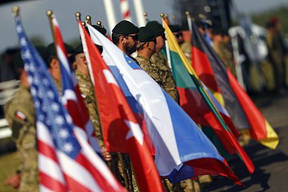 В Польше обвинили НАТО в раздувании угрозы войны с Россией