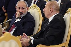 Никол Пашинян и Ильхам Алиев