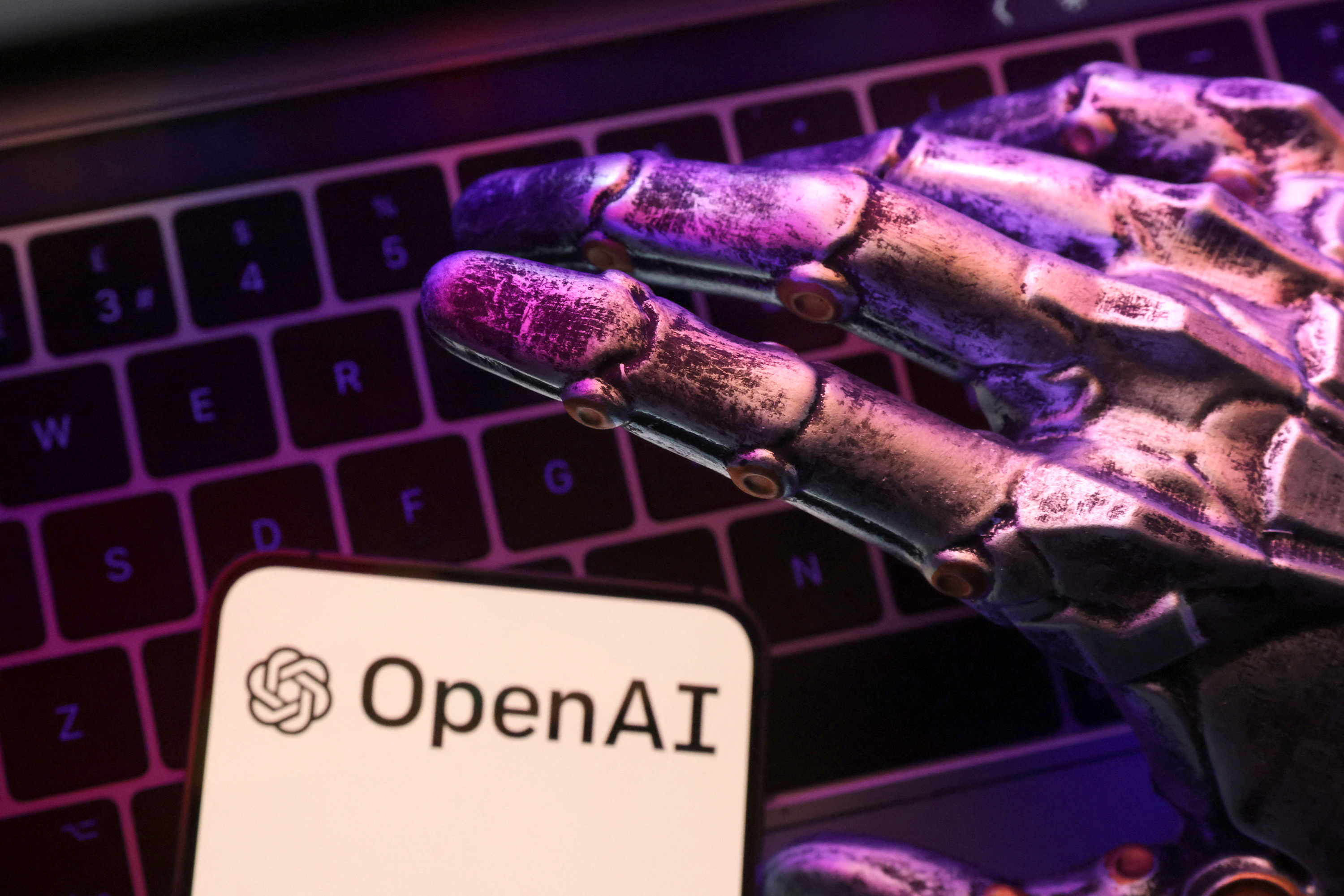OpenAI    GPT-5