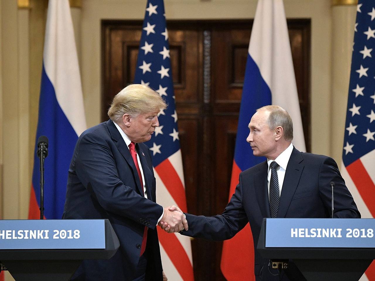 В Венгрии оценили реакцию ЕС на встречу Путина и Трампа0