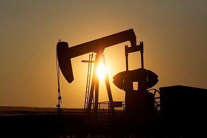 Нефть подешевела максимальными с начала лета темпами